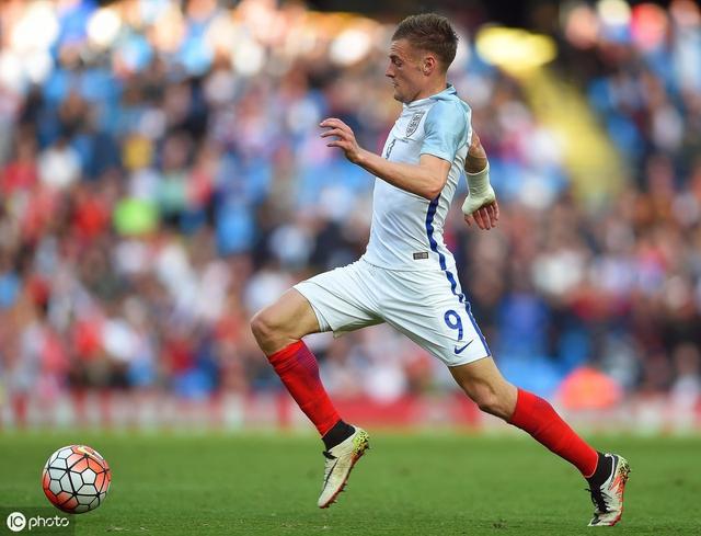 开云平台-包含白俄罗斯击败爱沙尼亚，成功进军欧洲杯半决赛的词条