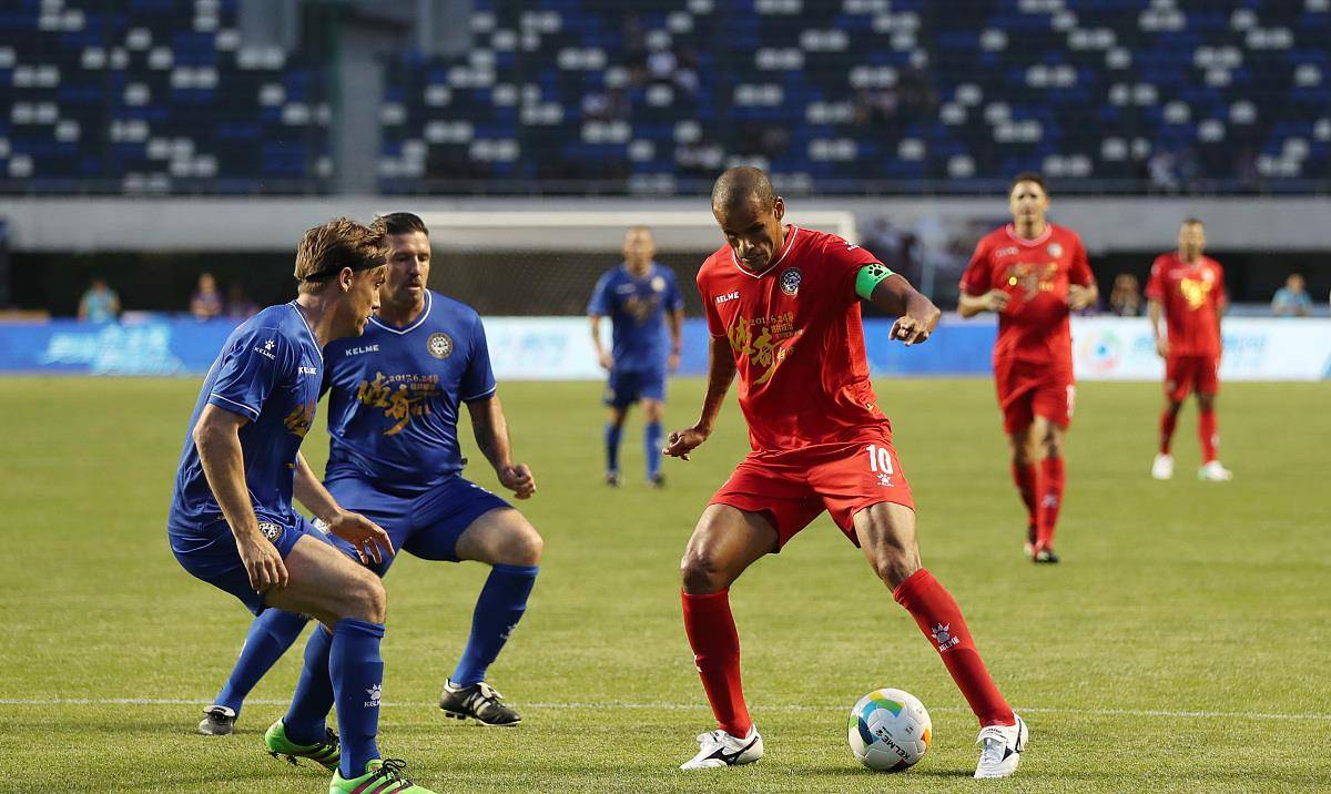 关于捍卫家门沙尔克,将对手挡在门外的信息 关于捍卫家门沙尔克,将对手挡在门外的信息