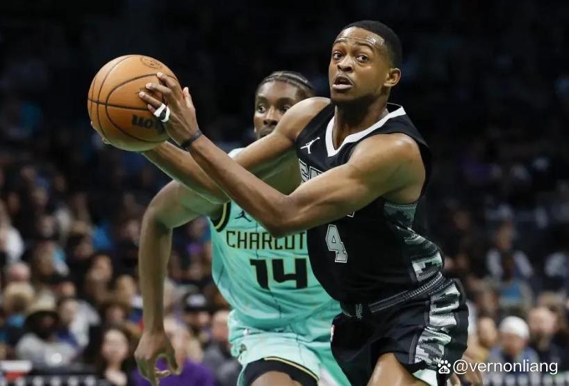 开云体育-包含黄蜂队惨遭绝杀，无缘逆转比分的词条