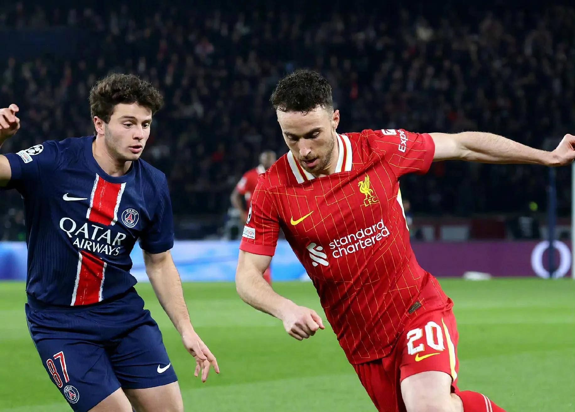 英格兰丢球立功，比利时逆袭击败对手